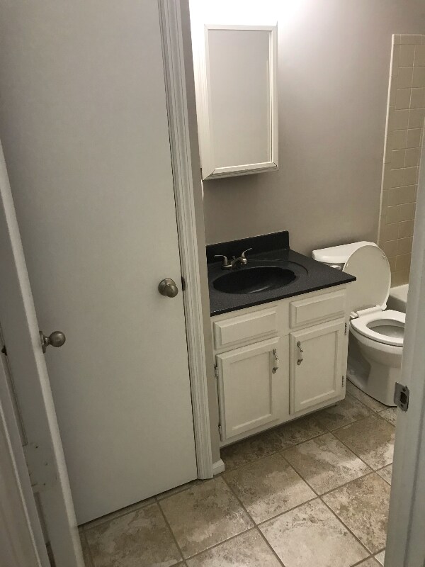 Foto del edificio - 9613 Vinca Cir