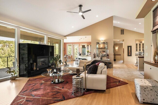 Foto del edificio - 3560 NW Braid Dr
