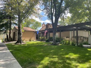 Building Photo - 555 E Patriot Blvd