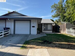 Building Photo - 108 E Trident Dr