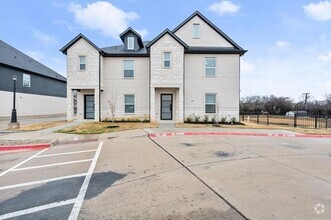 Building Photo - 2355 Park Springs Blvd