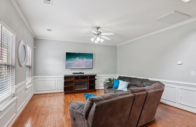 Building Photo - 5 Milo Ct