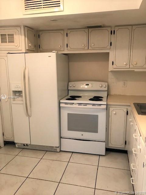 Foto del edificio - 2950 NE 201st Terrace