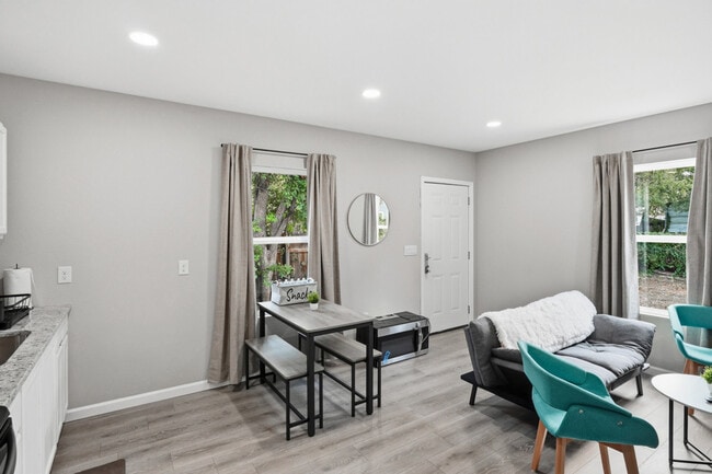 Foto del edificio - 830 Porter St