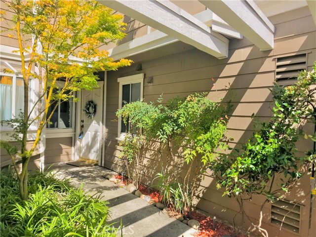 Primary Photo - 208 Santa Rosa Ct