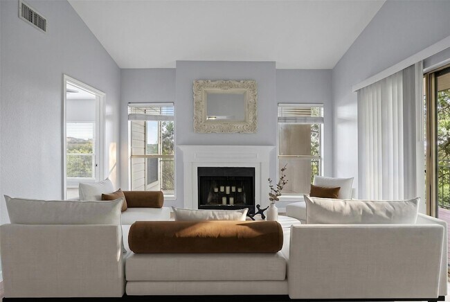 Foto del edificio - 6000 Shepherd Mountain Cove