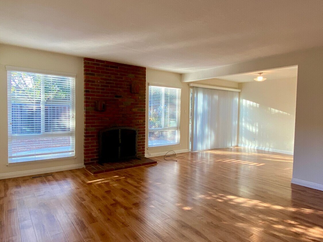 Foto principal - Vasona Ct 657-659