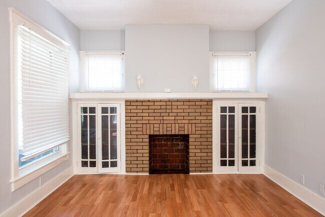 Building Photo - 4 br, 2 bath House - 643 S. 42nd St.