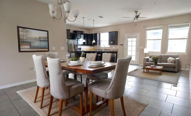 Foto del edificio - 1578 Softshell St