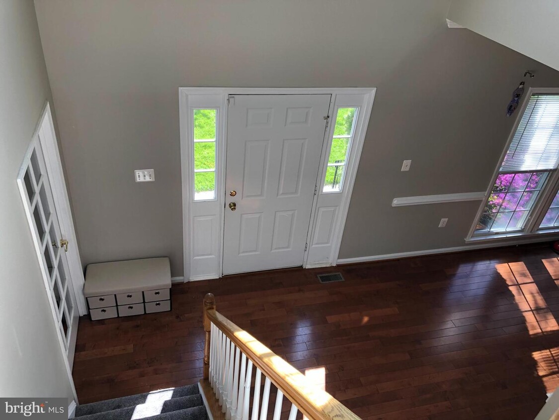 Foto principal - 641 S Maple Ave