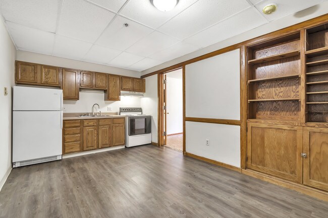 Foto del edificio - Creekside Apartments (Olivet HS, LLC)