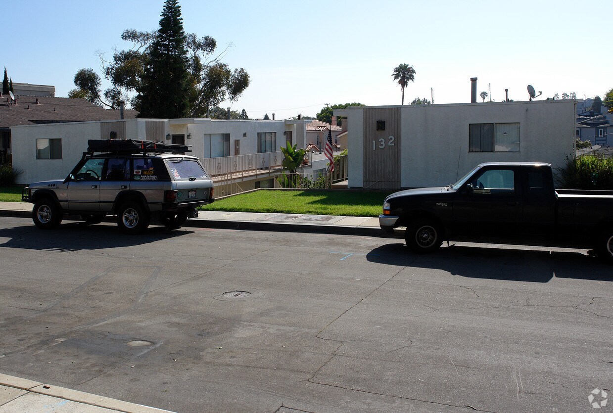 Primary Photo - 132 Loma Vista St