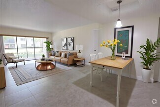 Building Photo - 491 Racquet Club Rd