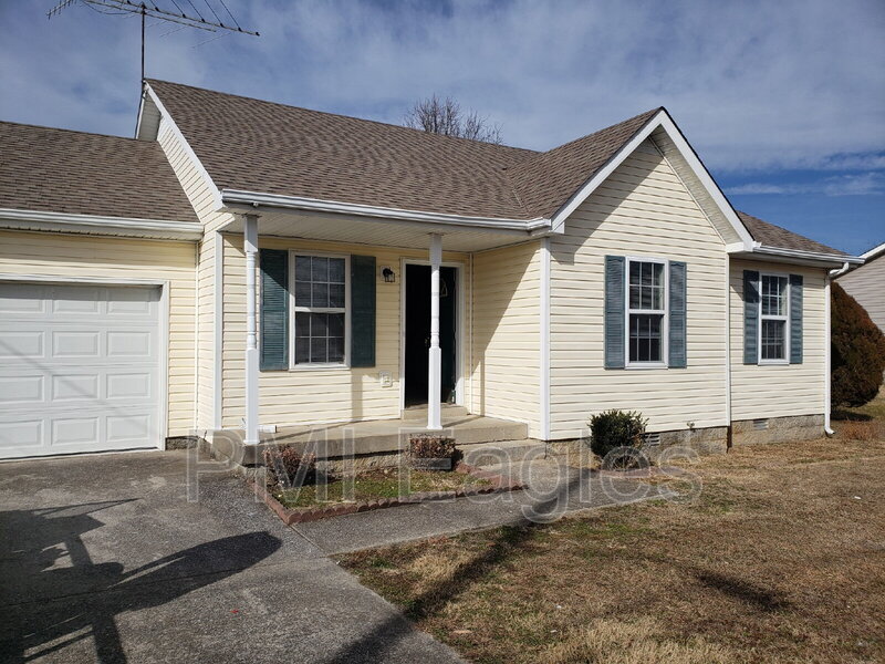 Primary Photo - 251 Golden Pond Ave