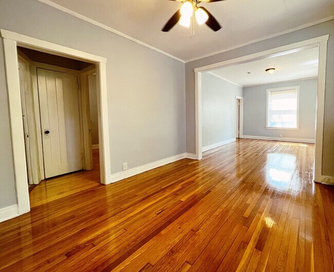 Building Photo - Lincoln Square – Corner 2-Bedroom/1-Bath -...