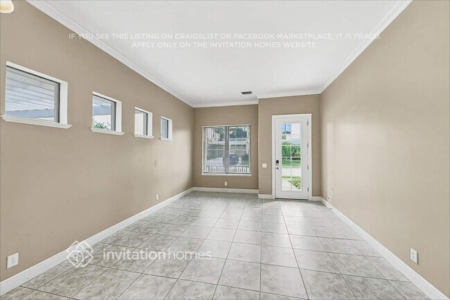 Foto del edificio - 6260 Parmeron Ln