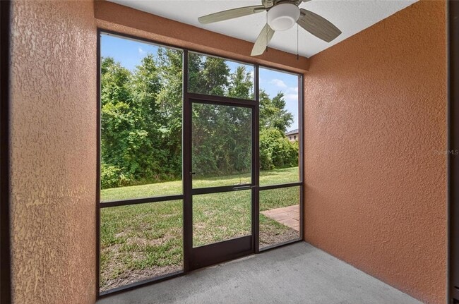 Building Photo - 30132 Mossbank Dr