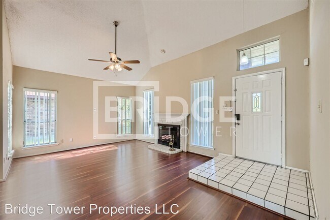 Building Photo - 3 br, 2.5 bath House - 629 Beatty Drive