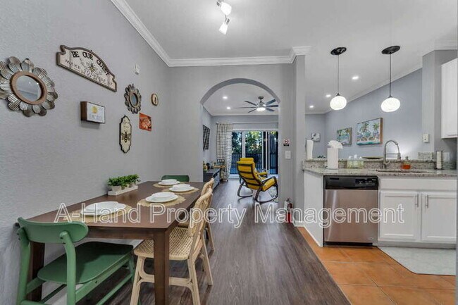 Foto del edificio - 14200 Avalon Rd