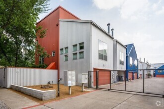Building Photo - 4213 Dickason Ave