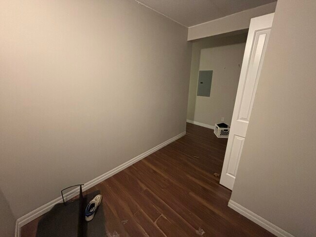 Photo du bâtiment - 251 Erb St. W