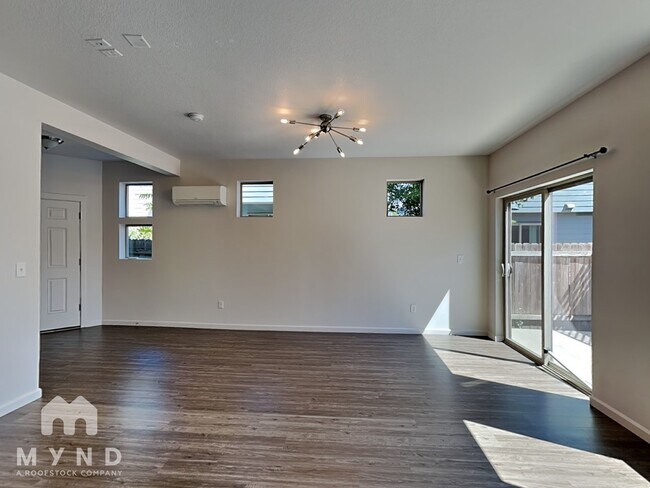 Foto del edificio - 10923 NE 44th St