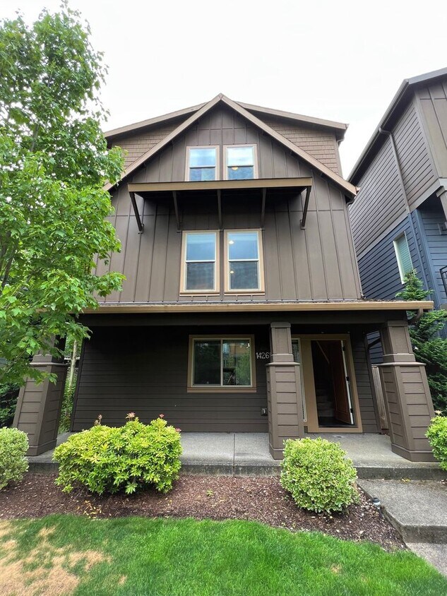 Photo - 14265 SW Burlwood Lane ~ Move in Special!! 1/2 Off 1st Month's Rent!!