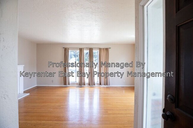 Building Photo - 5925 San Jose Ave