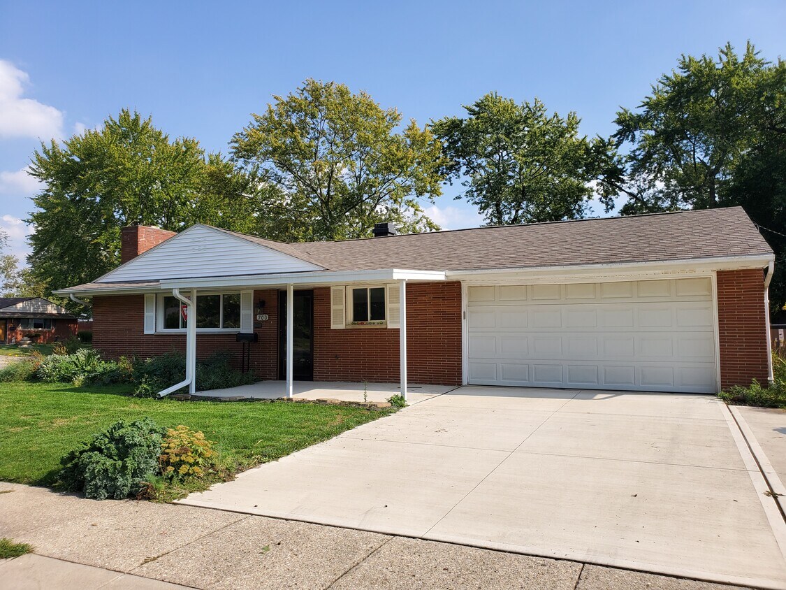 700 Fairhaven Ct, Dayton, OH 45419 House Rental in Dayton, OH