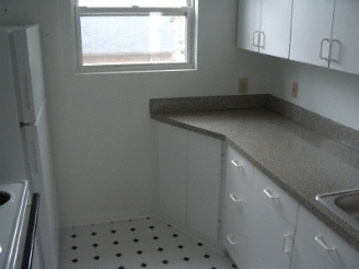 Kitchen - Jefferson Manor Apartments