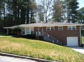 Building Photo - 2798 Oldknow Dr NW