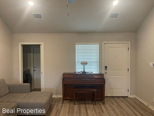 Building Photo - 3 br, 2 bath House - 1934 Basil Ct