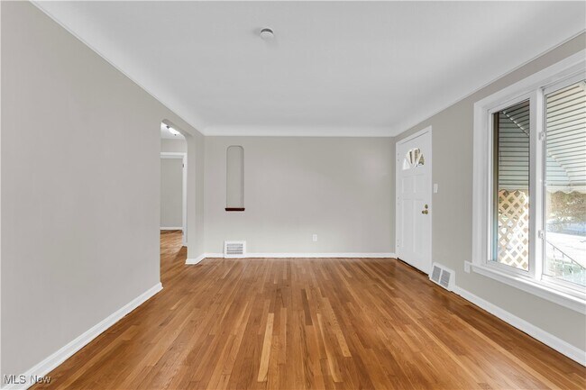 Foto del edificio - 4762 E 88th St