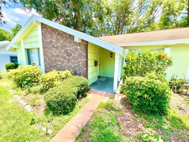 Building Photo - Fresh 2BD/2TH Home in Hudson