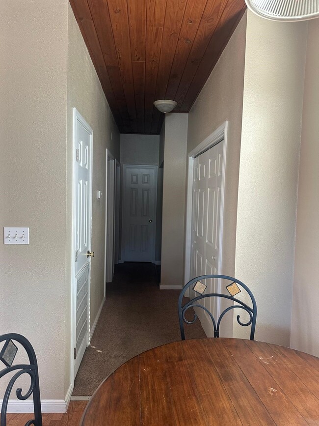 Foto del edificio - 519 Spring St