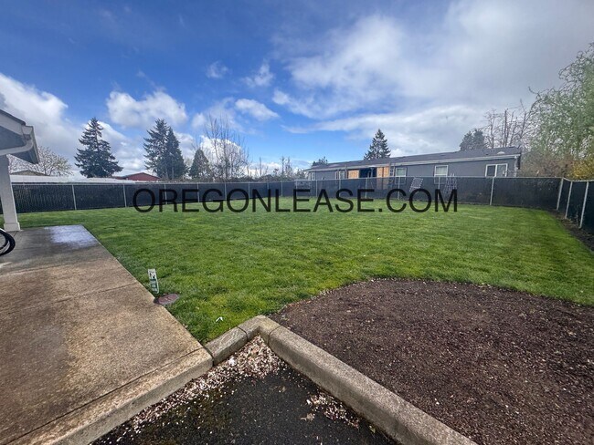 Foto del edificio - 1100 Q St