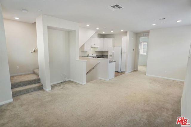 Foto del edificio - 14111 W Spruce Ln