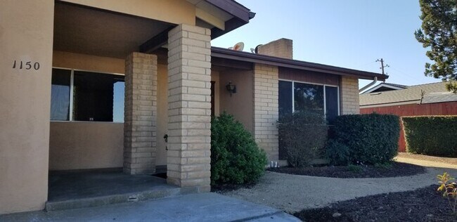 Building Photo - 1150 Niblick Rd