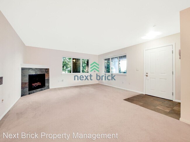 Foto del edificio - 2 br, 2 bath House - 11302 124th Ave NE #102
