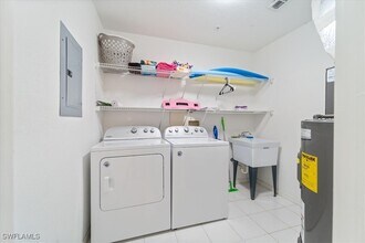 Building Photo - 9060 Michael Cir