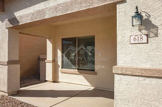 Foto del edificio - 618 E Payton Cir