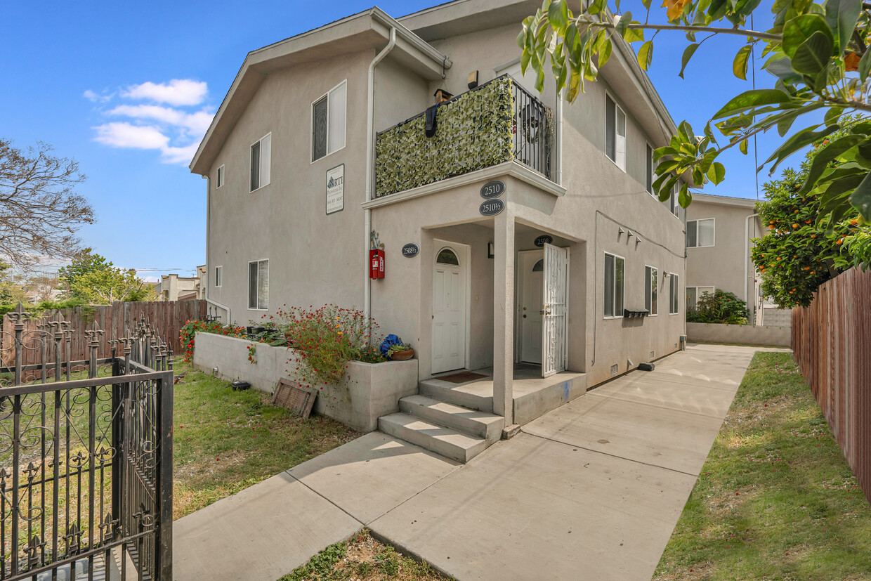 Foto principal - 2508 Houston St