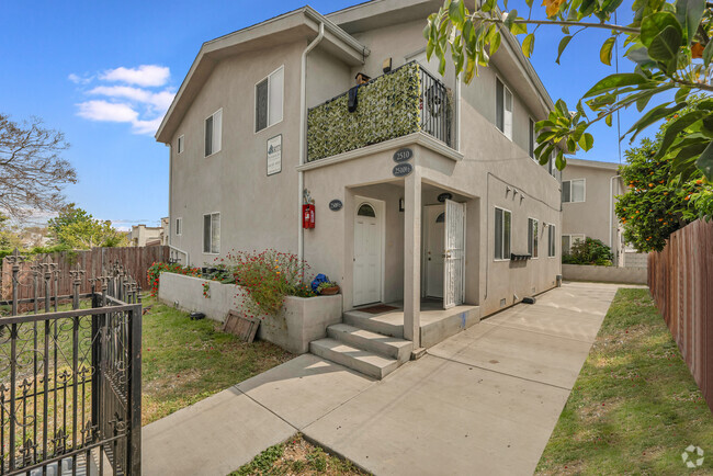 Building Photo - 2508 Houston St