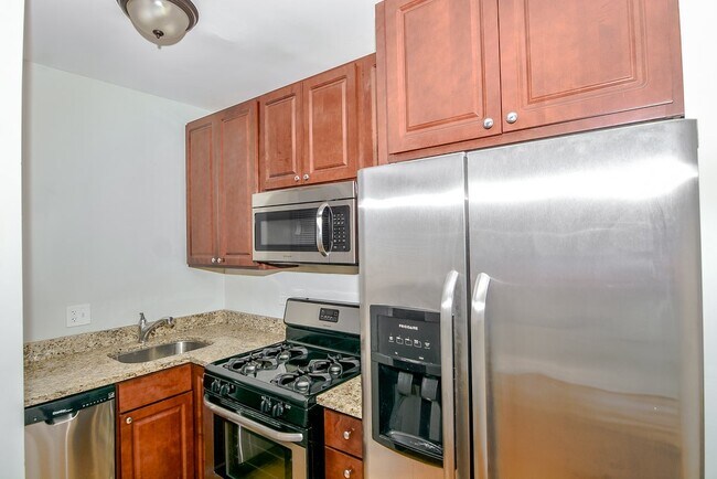 Foto del edificio - 2111 W Ainslie St