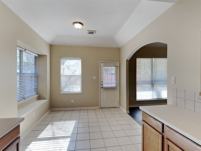 Building Photo - 25803 Bayou Arbor Ln