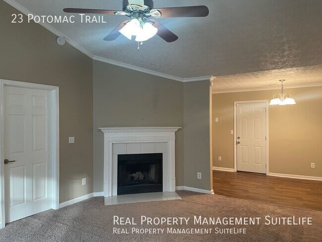 Building Photo - Charming 3 Bedroom/2 Bath Ranch Home in Vi...