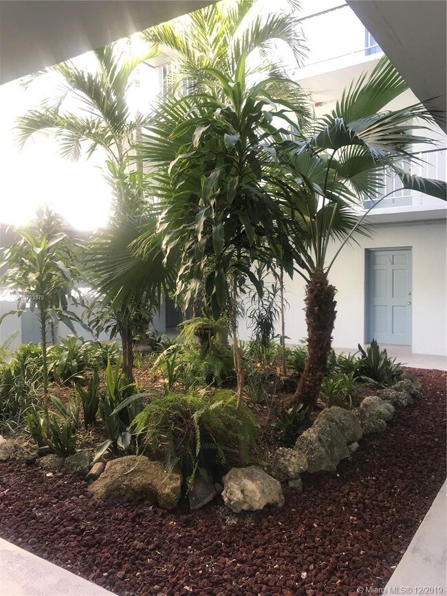 Foto del edificio - 9641 SW 77th Ave