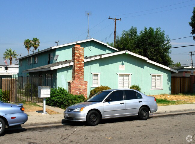 Building Photo - 10330 Kimberly Ave