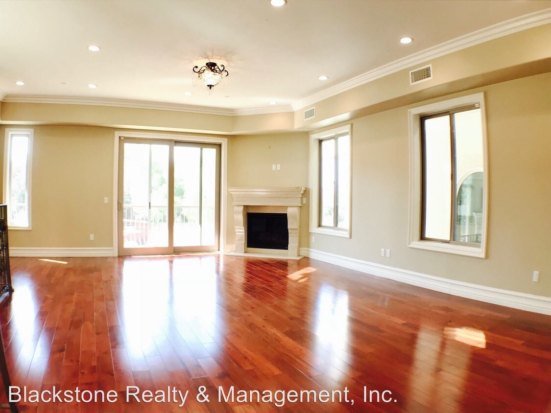 23281 Lake Manor Dr, Chatsworth, CA 91311 House Rental in Chatsworth