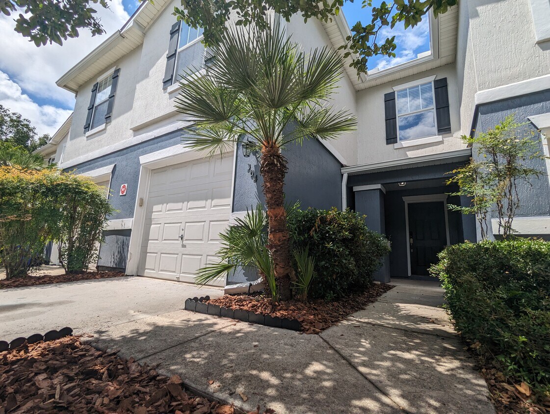 304 Cherry Way, Saint Johns, FL 32259 Townhome Rentals in Saint Johns